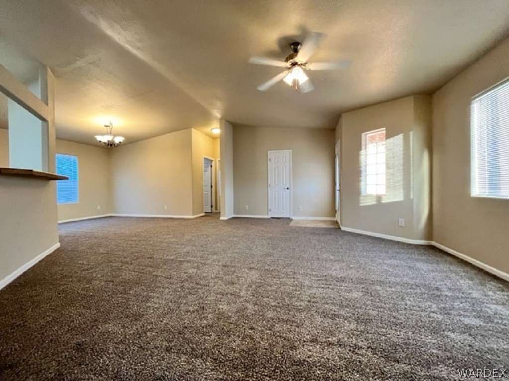 4200 North Shadow Road Kingman, AZ 86409 - Photo 5 of 48 Gallery Image 5