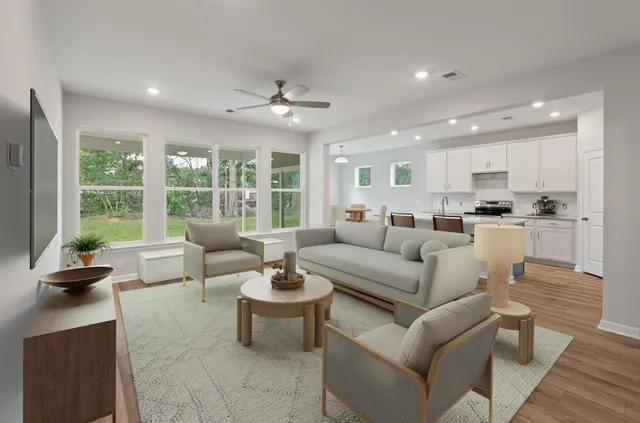 $389,990 | 351 Blue Oak Drive, Moncks Corner, SC 29461