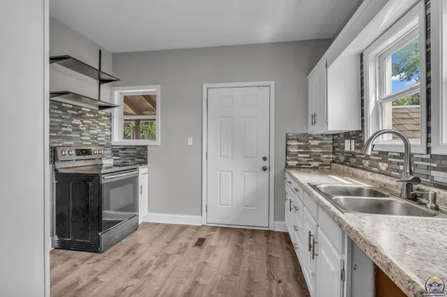 $175,000 | 2058 Southwest Buchanan Street, Topeka, KS 66604