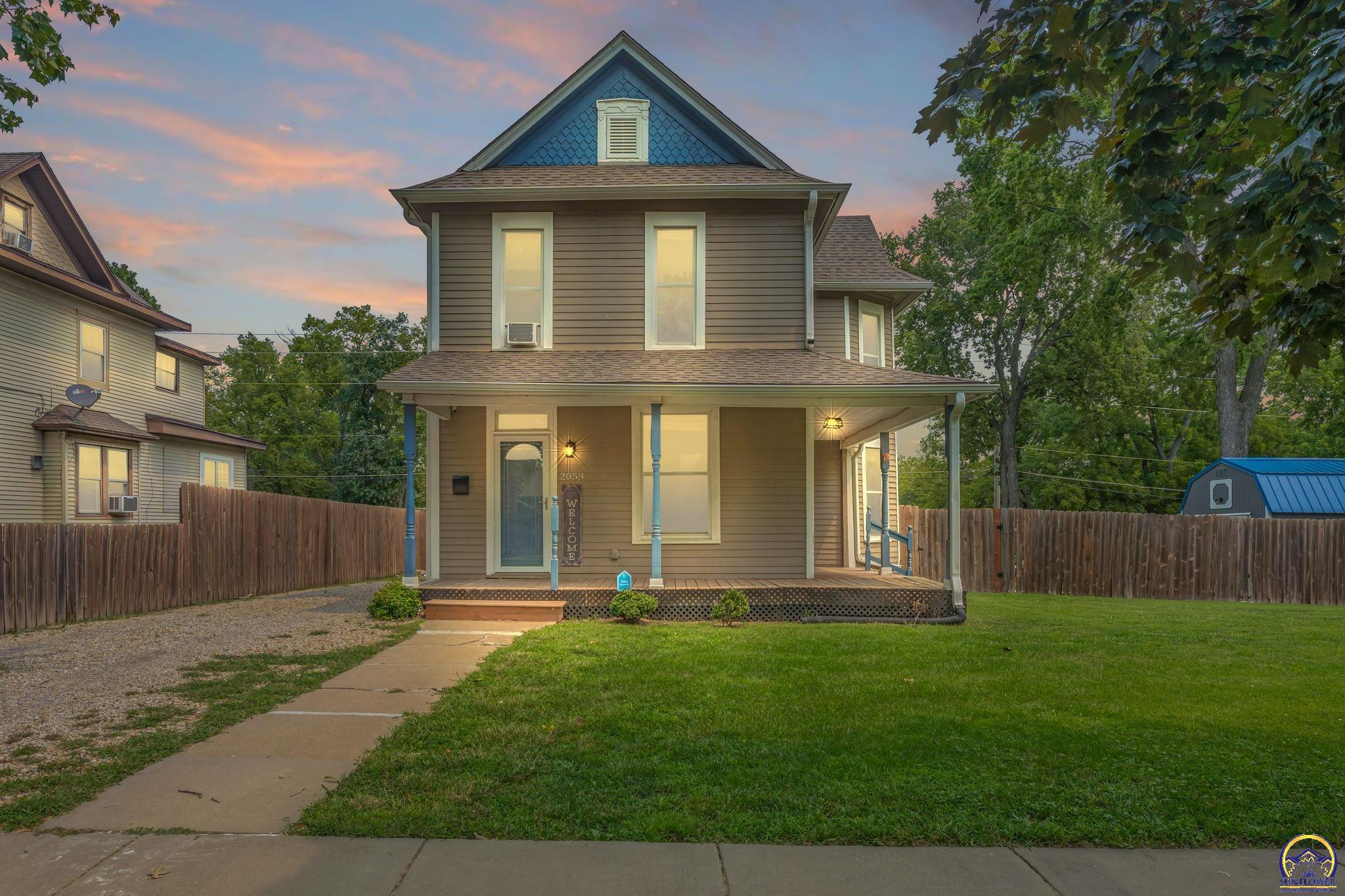 2058 Southwest Buchanan Street Topeka, KS 66604 - Photo 2 of 32