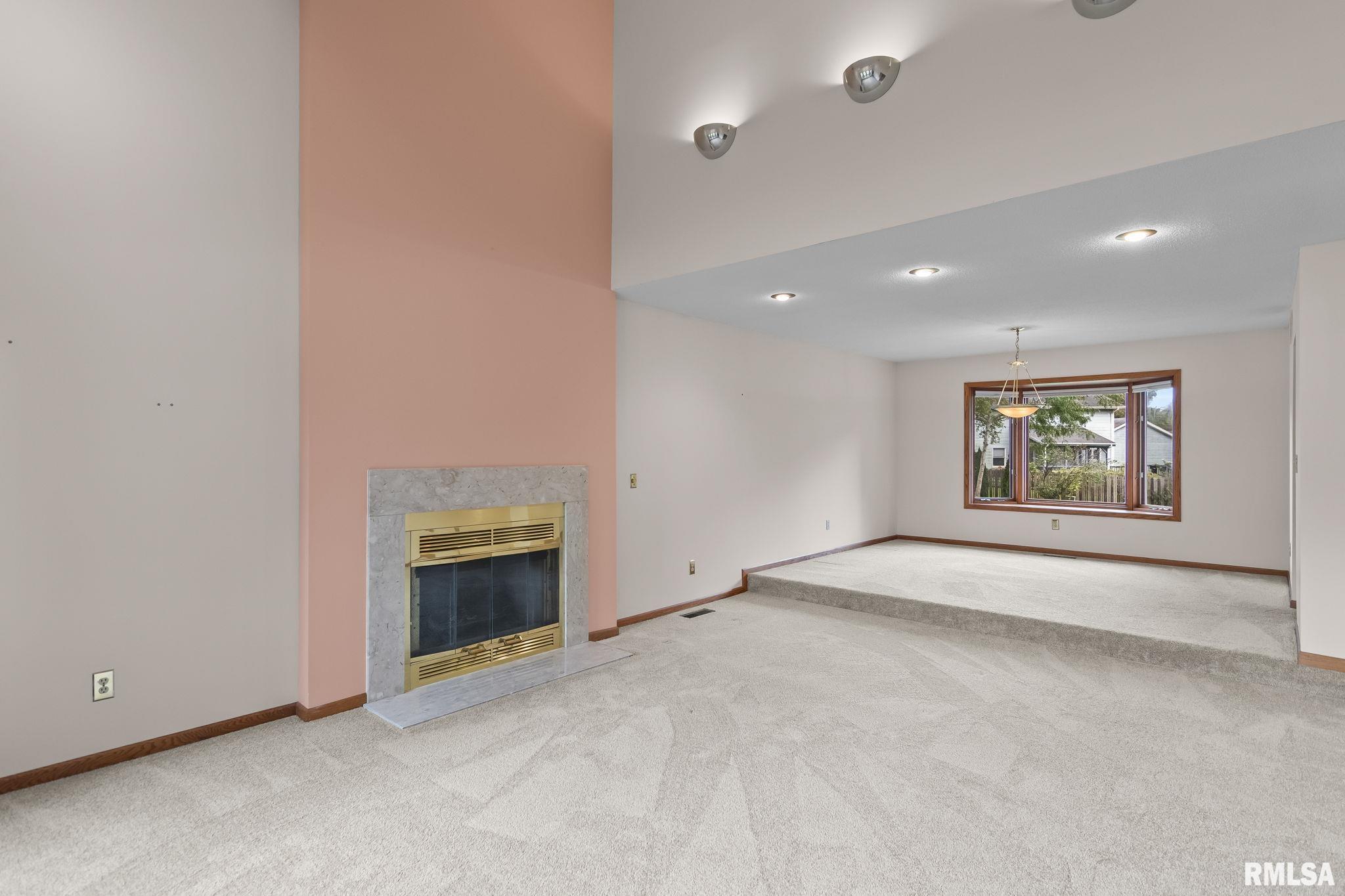 209 Prestwick Road Springfield, IL 62702 - Photo 9 of 31 Gallery Image 9