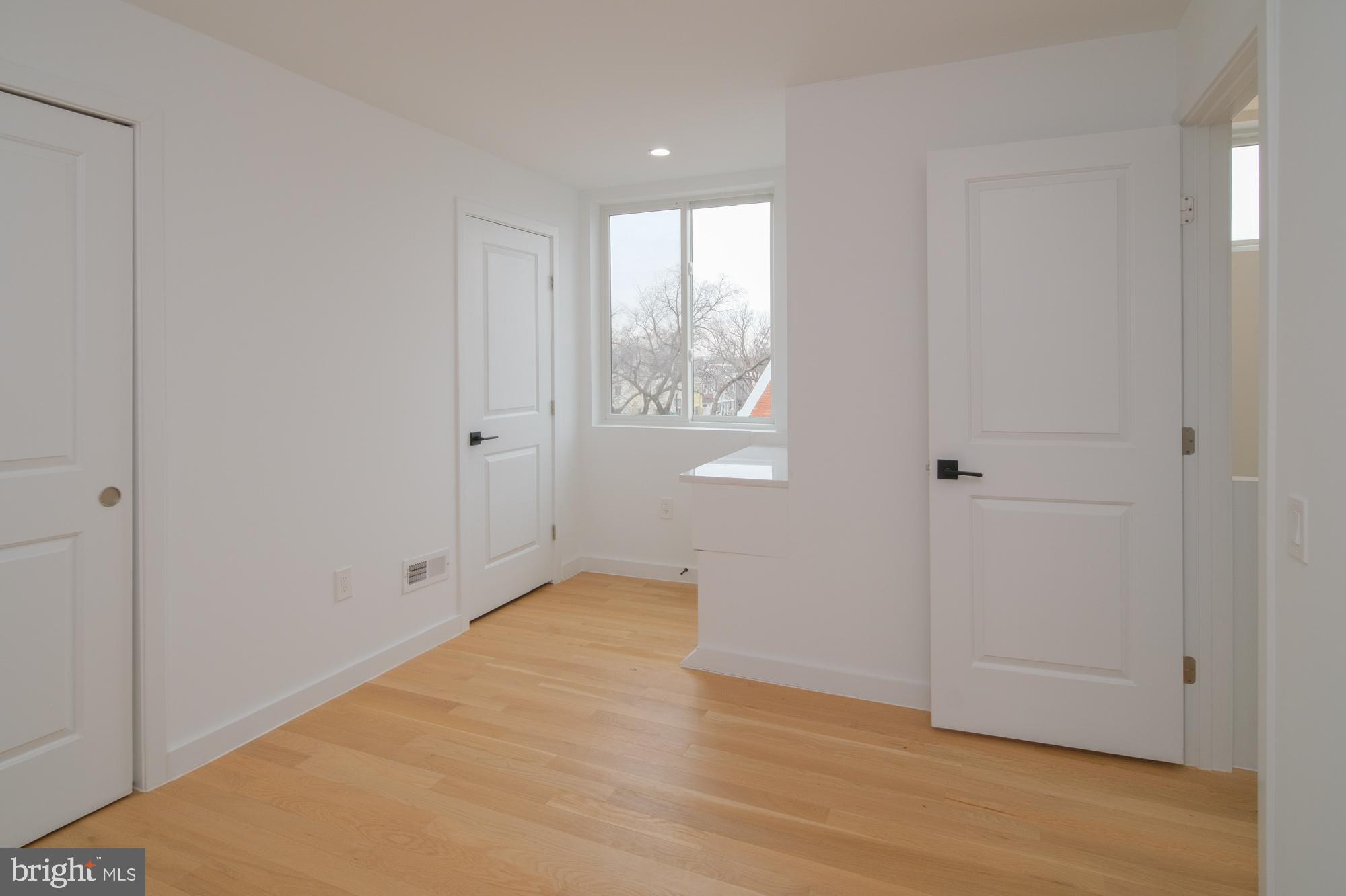 116 17th Street Southeast, Unit 2 Washington, DC 20003 - Photo 17 of 47 Gallery Image 17