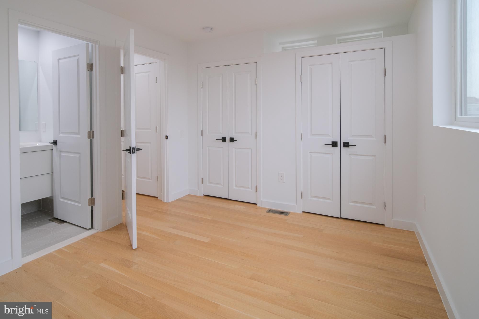 116 17th Street Southeast, Unit 2 Washington, DC 20003 - Photo 19 of 47 Gallery Image 19