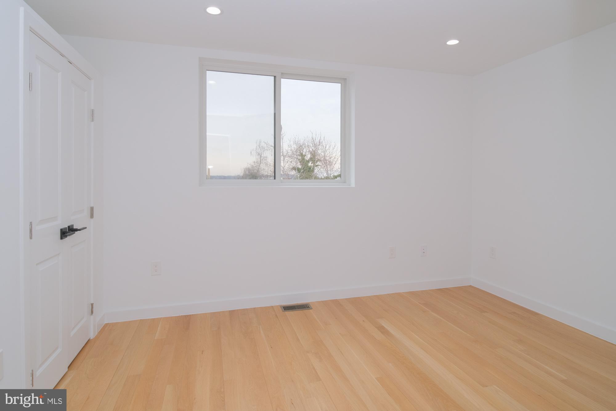 116 17th Street Southeast, Unit 2 Washington, DC 20003 - Photo 21 of 47 Gallery Image 21