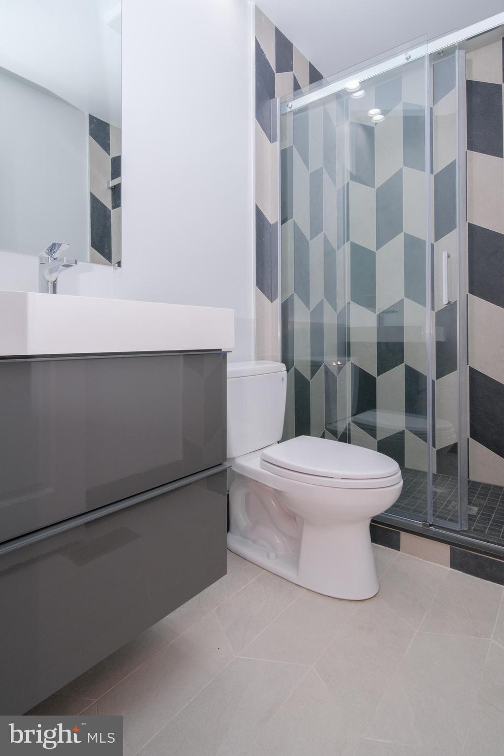 116 17th Street Southeast, Unit 2 Washington, DC 20003 - Photo 27 of 47 Gallery Image 27