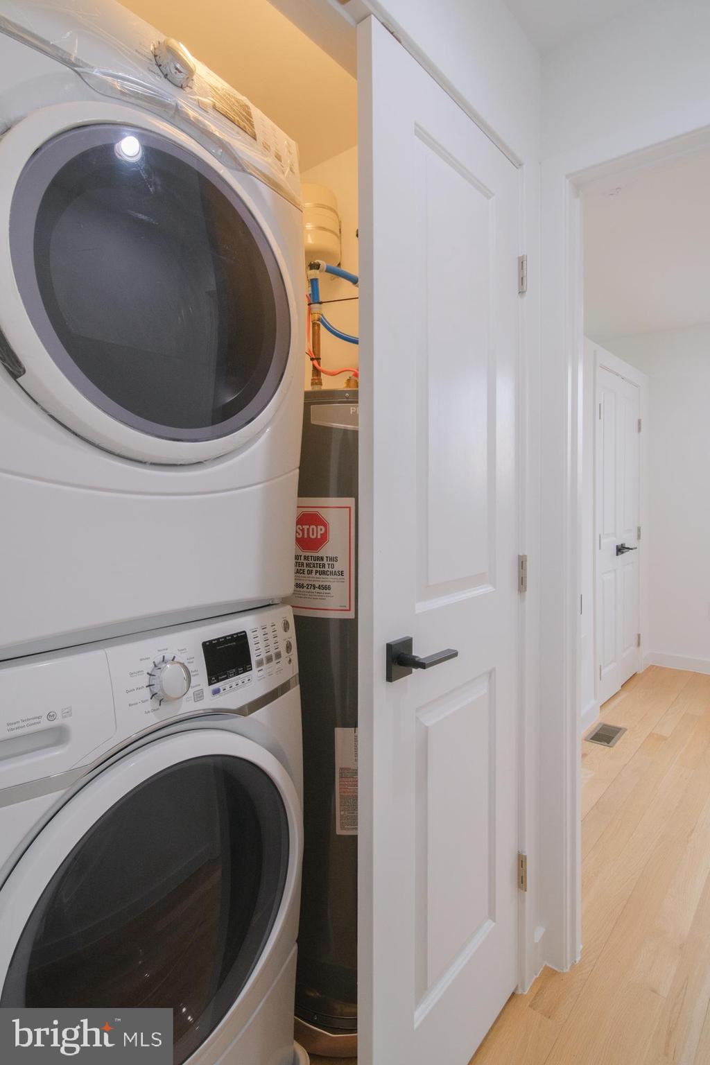 116 17th Street Southeast, Unit 2 Washington, DC 20003 - Photo 29 of 47 Gallery Image 29