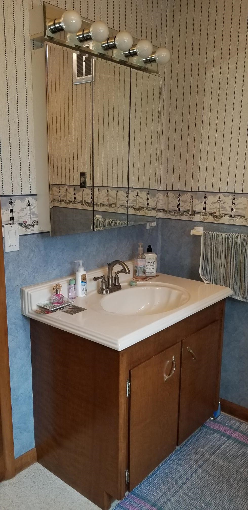 125 East Main Street Sebewaing, MI 48759 - Photo 32 of 46
