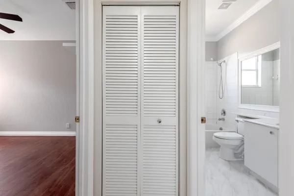 $2,150 | 3557 Forest Hill Boulevard, Unit 54, West Palm Beach, FL 33406