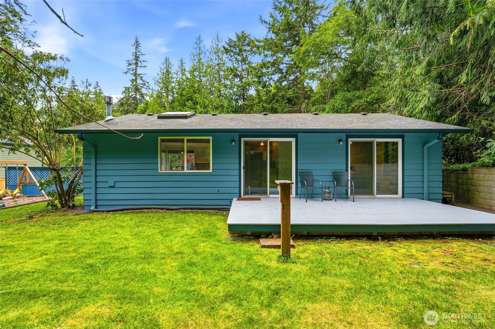 4243 Timberline Road Clinton, WA 98236 - Photo 23 of 39