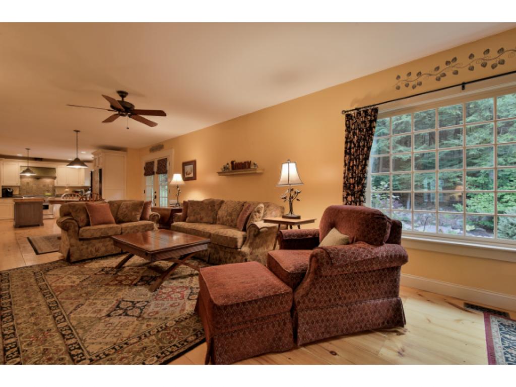 44 Carriage Road New Boston, NH 03070 - Photo 14 of 35 Gallery Image 14
