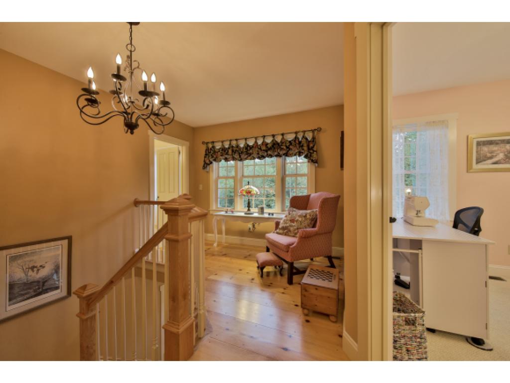 44 Carriage Road New Boston, NH 03070 - Photo 21 of 35 Gallery Image 21