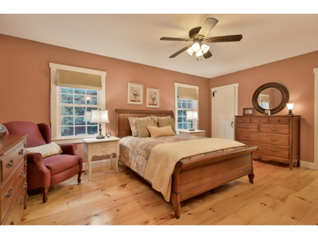44 Carriage Road New Boston, NH 03070 - Photo 22 of 35 Gallery Image 22