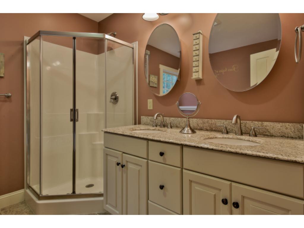 44 Carriage Road New Boston, NH 03070 - Photo 25 of 35 Gallery Image 25