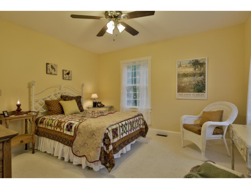 44 Carriage Road New Boston, NH 03070 - Photo 27 of 35 Gallery Image 27