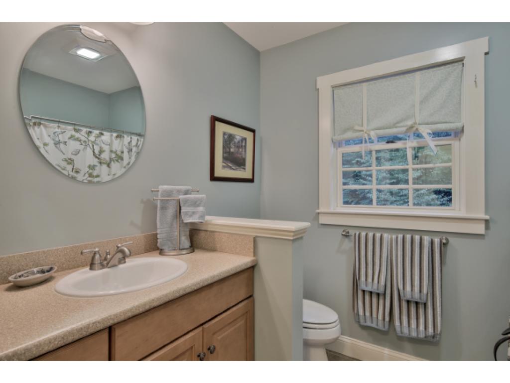 44 Carriage Road New Boston, NH 03070 - Photo 29 of 35 Gallery Image 29