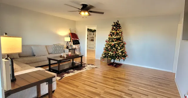 $420,000 | 1035 New Deal Potts Road, Cottontown, TN 37048