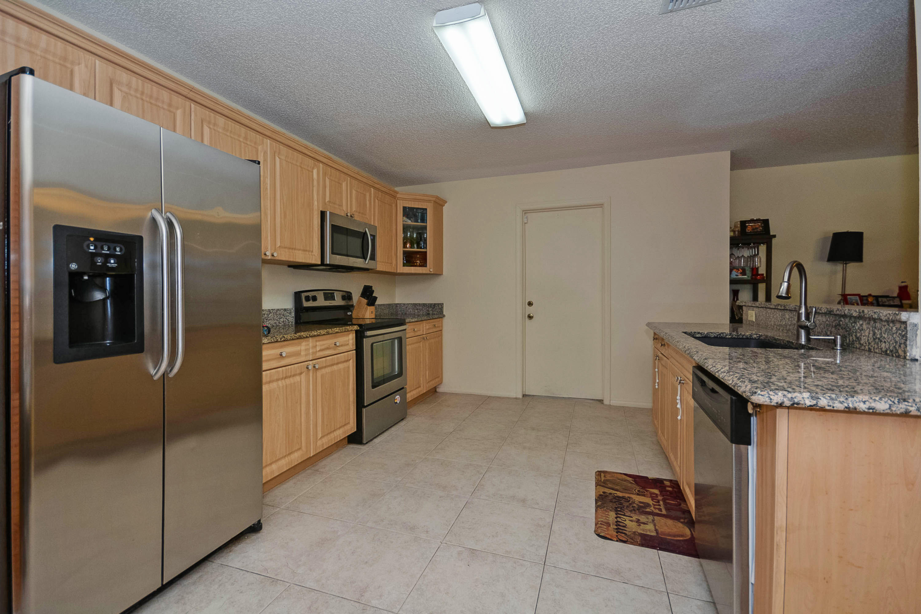 22241 Sands Point Drive Boca Raton, FL 33433 - Photo 8 of 25 22241_sands_point_dr_MLS_HID1088329_ROOM