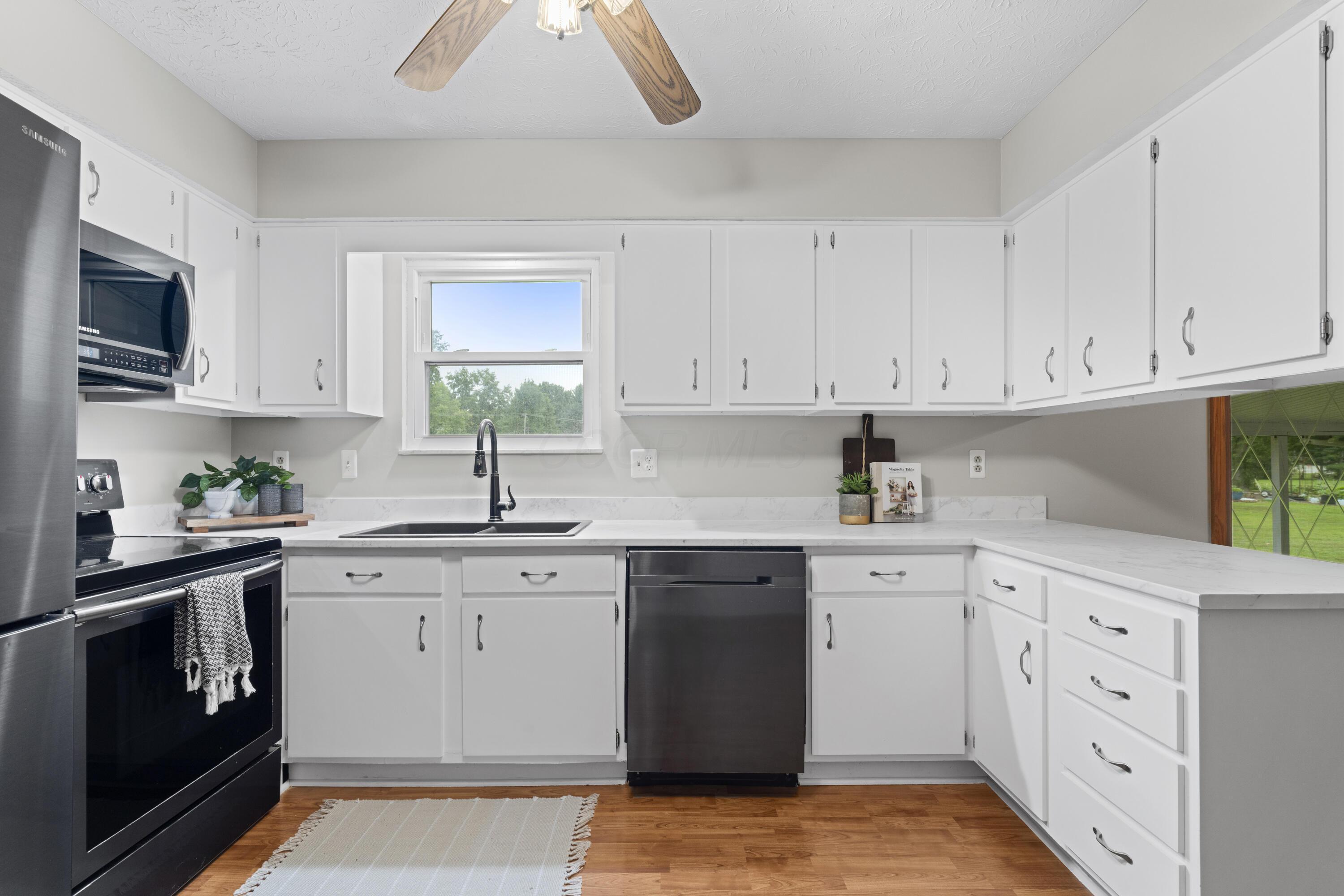 11290 Stoudertown Road Northwest Baltimore, OH 43105 - Photo 11 of 43 dsc06272