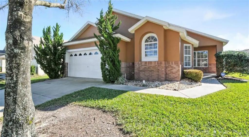 2550 Oneida Loop Kissimmee, FL 34747 - Photo 1 of 44 Gallery Image 1