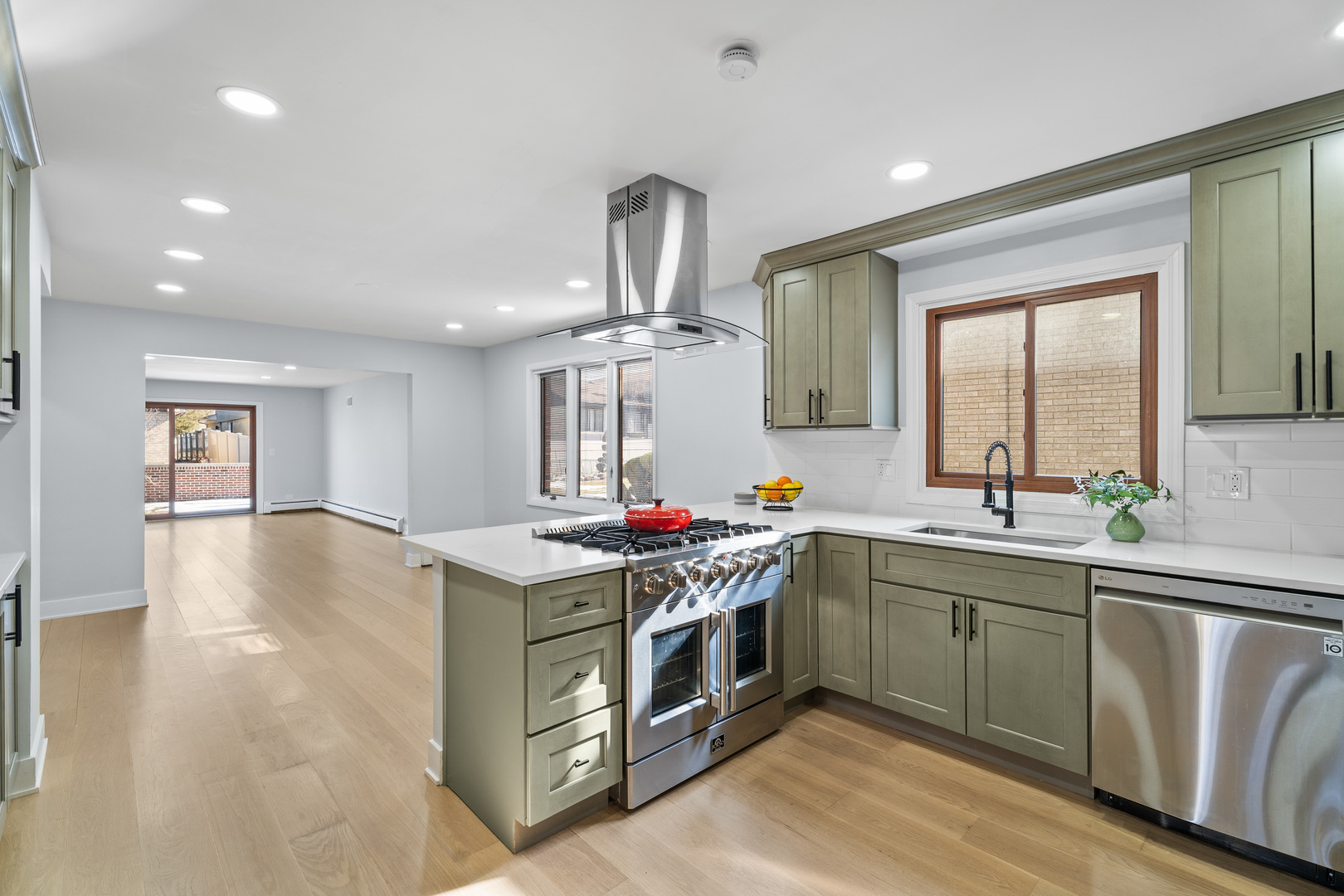 1141 North Delphia Avenue Park Ridge, IL 60068 - Photo 11 of 38