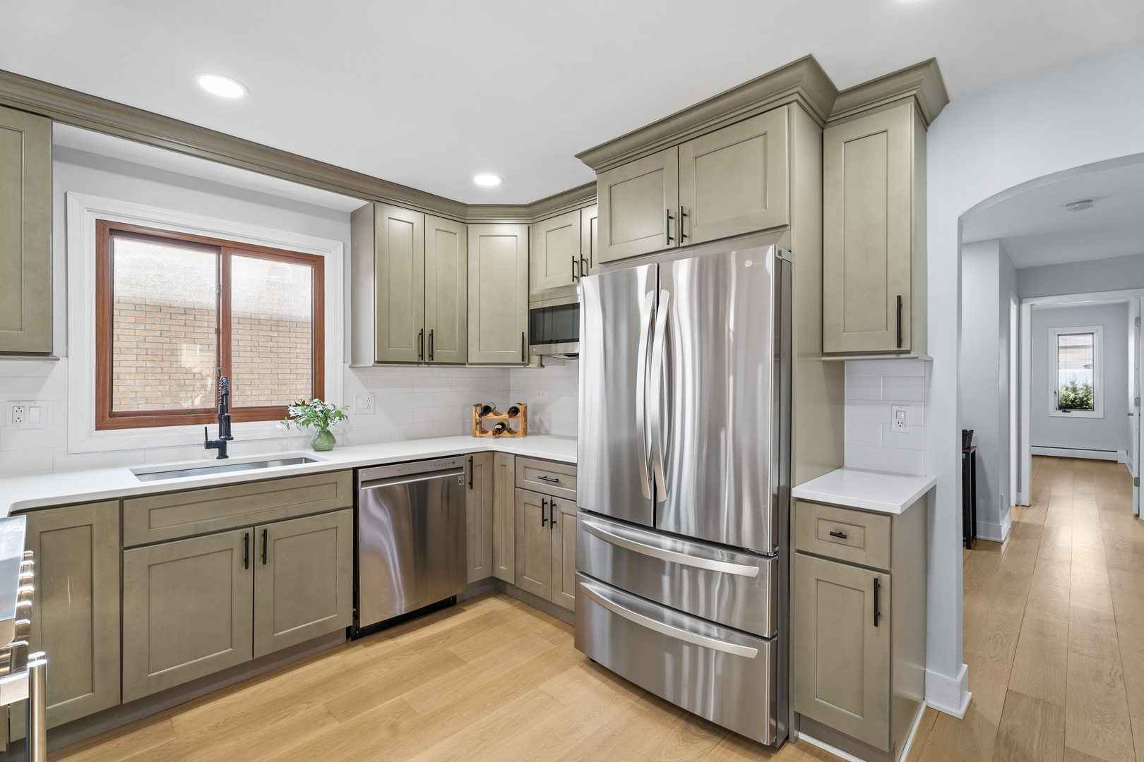 1141 North Delphia Avenue Park Ridge, IL 60068 - Photo 12 of 38