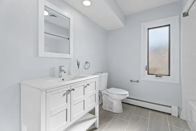 $899,000 | 1141 North Delphia Avenue, Park Ridge, IL 60068