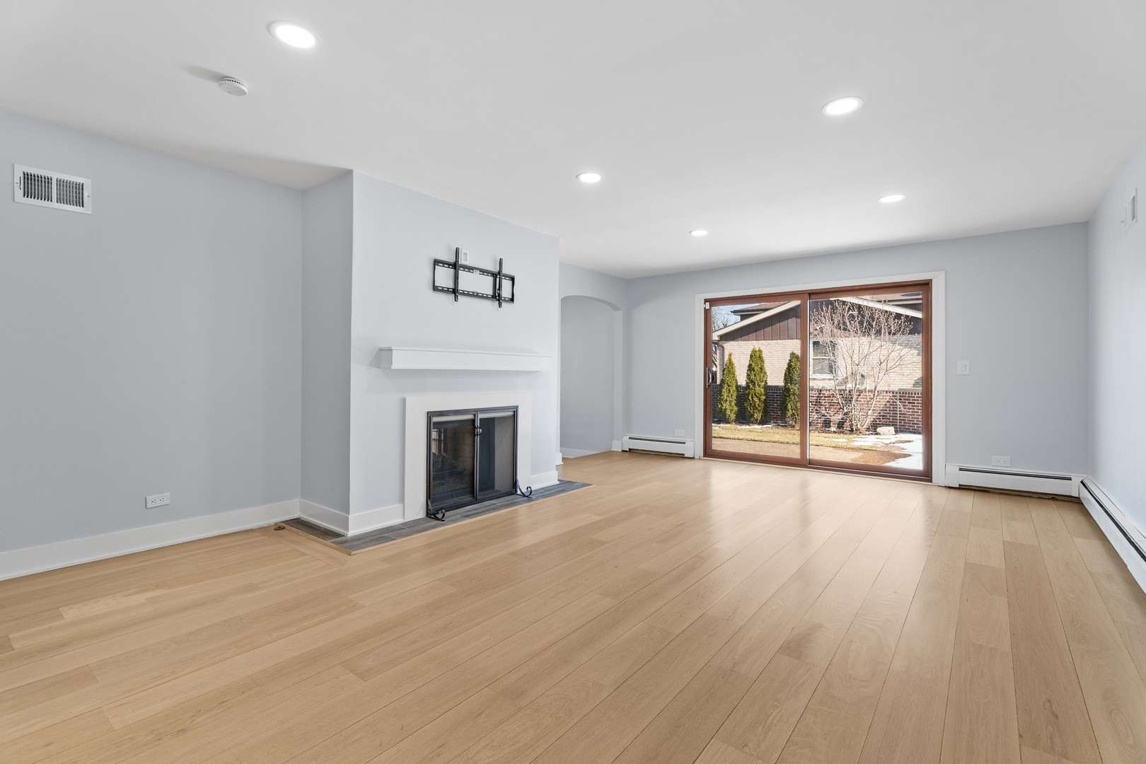 1141 North Delphia Avenue Park Ridge, IL 60068 - Photo 7 of 38