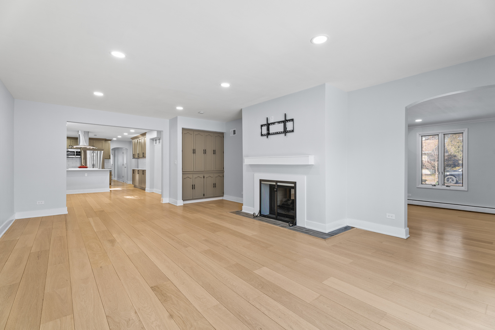 1141 North Delphia Avenue Park Ridge, IL 60068 - Photo 8 of 38