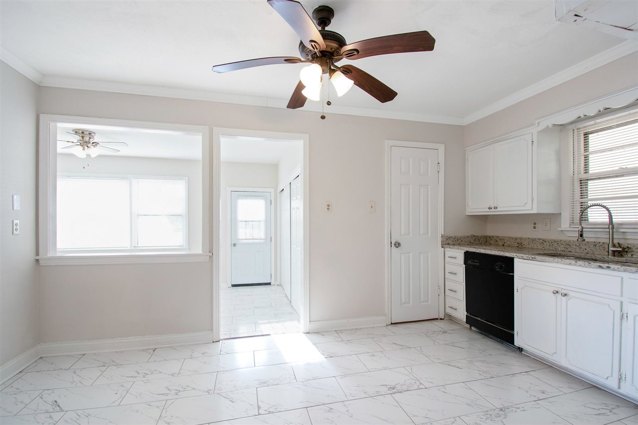 1484 East Raines Road Memphis, TN 38116 - Photo 16 of 25 Gallery Image 16