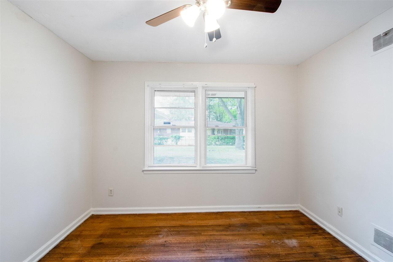 1484 East Raines Road Memphis, TN 38116 - Photo 18 of 25 Gallery Image 18
