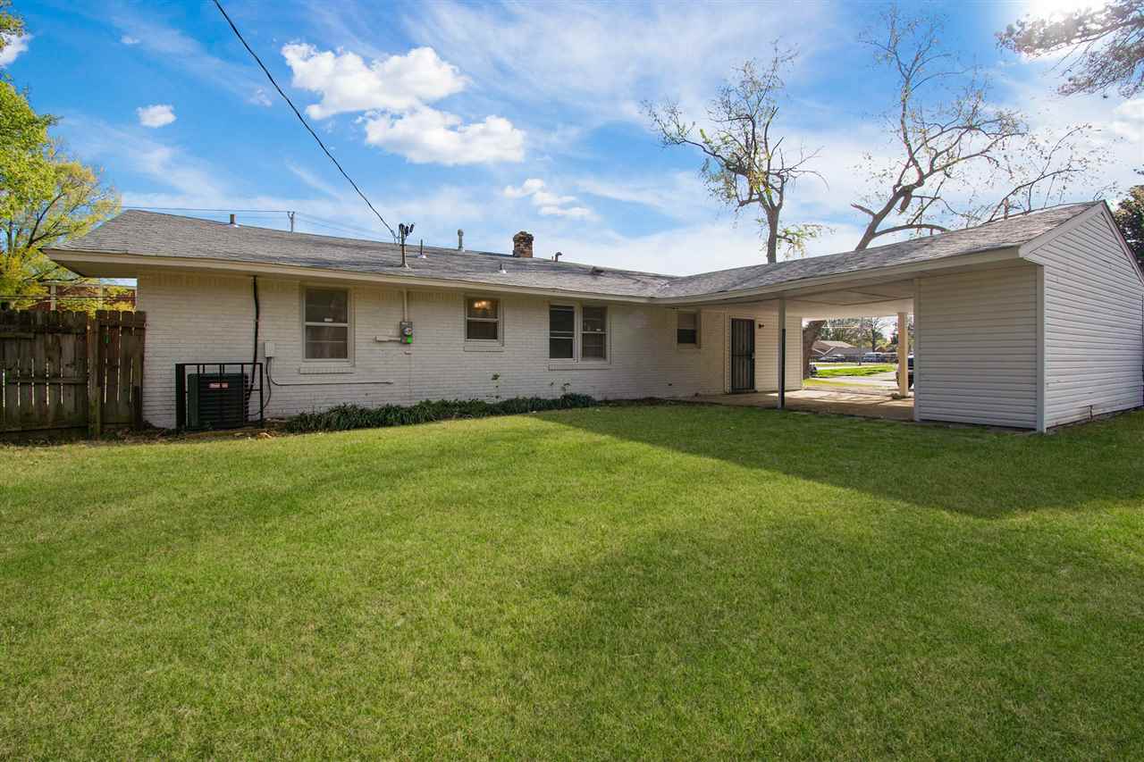 1484 East Raines Road Memphis, TN 38116 - Photo 3 of 25 Gallery Image 3