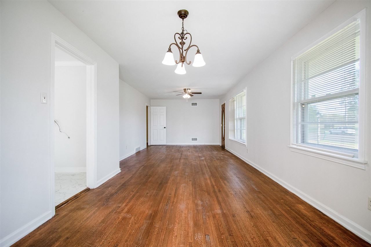 1484 East Raines Road Memphis, TN 38116 - Photo 5 of 25 Gallery Image 5