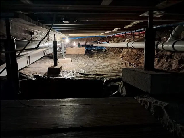 $389,000 | 215 West Main Street, Herington, KS 67449