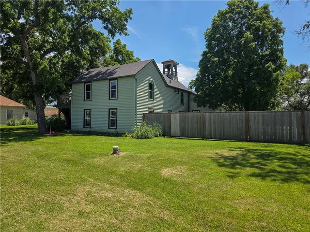 $389,000 | 215 West Main Street, Herington, KS 67449