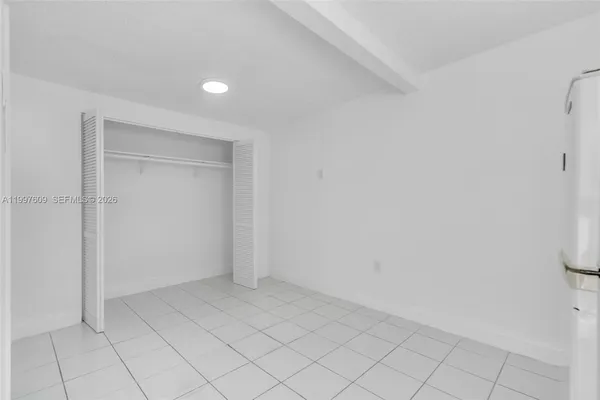 $1,200 | 201 Southwest 51st Court, Unit 4, Miami, FL 33134