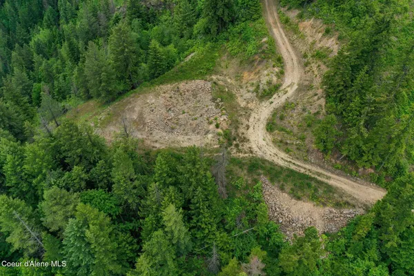 $739,000 | Nka Nka Coeur D'alene River Road, Wallace, ID 83873