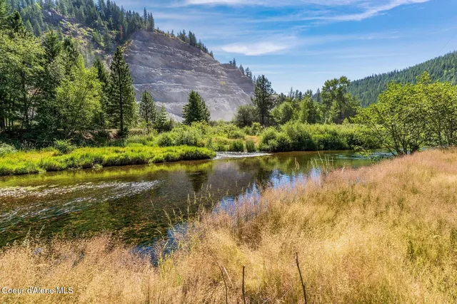 $739,000 | Nka Nka Coeur D'alene River Road, Wallace, ID 83873