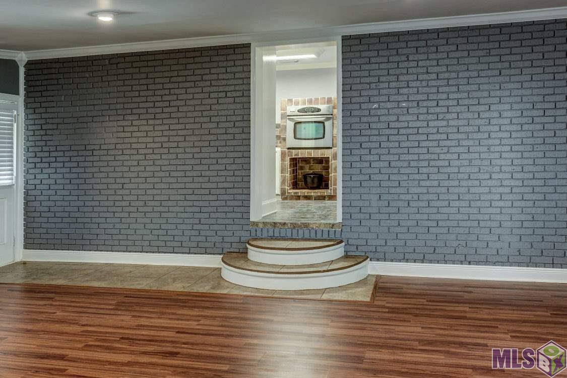 9842 Springfield Road Denham Springs, LA 70706 - Photo 23 of 24