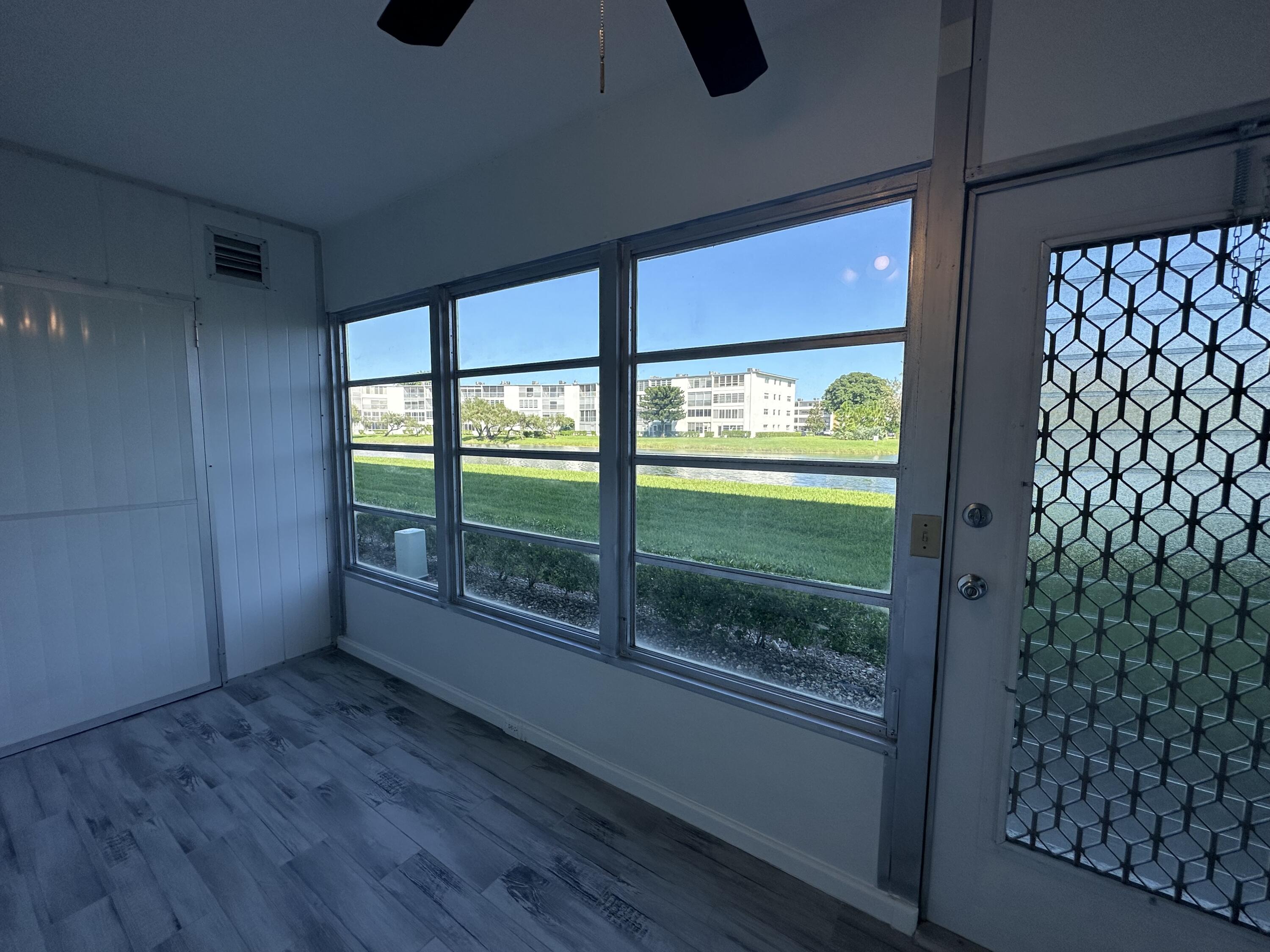 1014 Guildford East, Unit 1014 Boca Raton, FL 33434 - Photo 21 of 26 patio