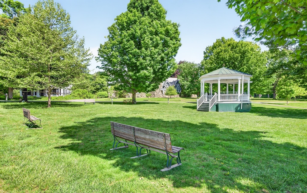 17 South Main Street Petersham, MA 01366 - Photo 37 of 42
