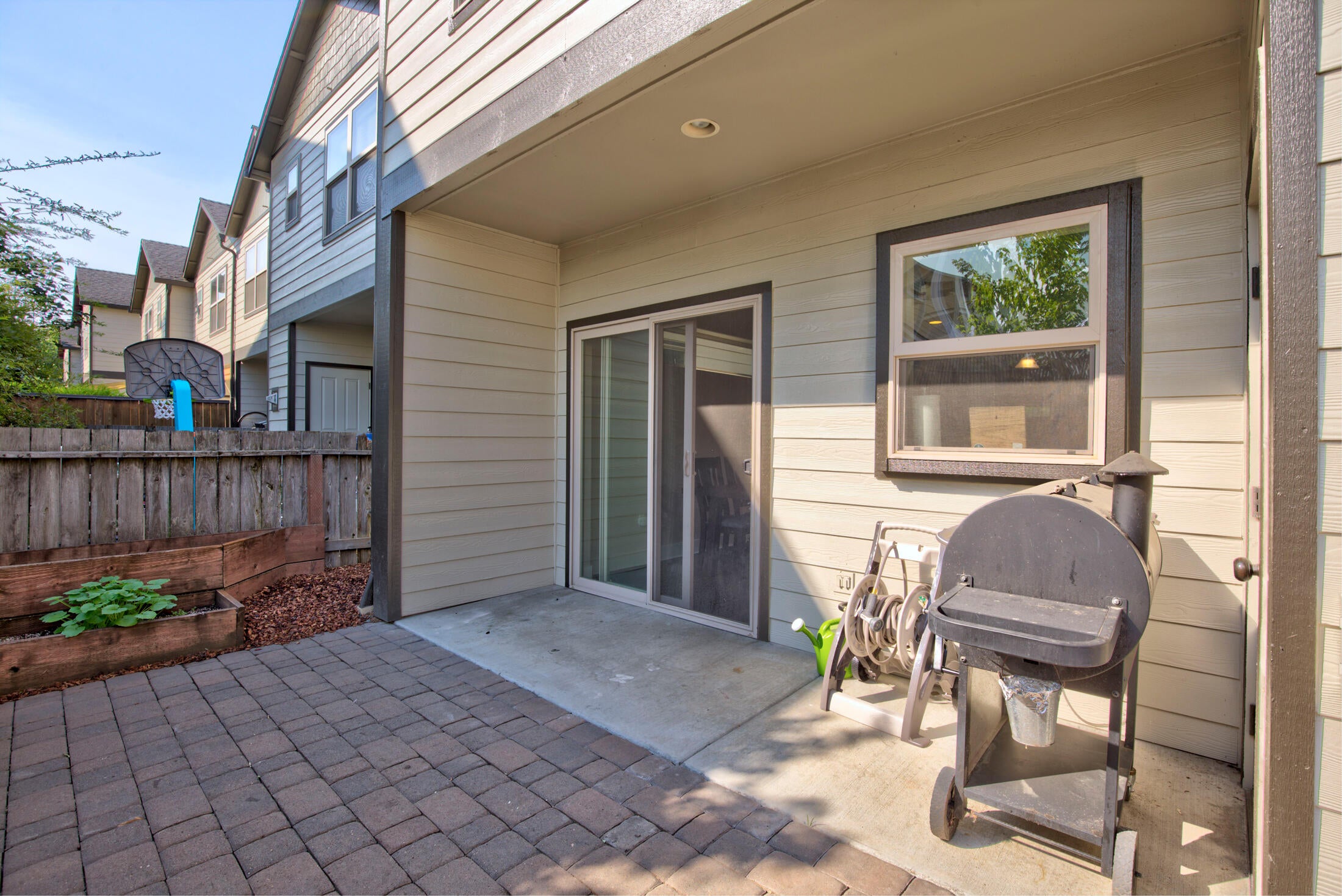 151 Casey Way Central Point, OR 97502 - Photo 18 of 19 125A0830_1_2_3_4