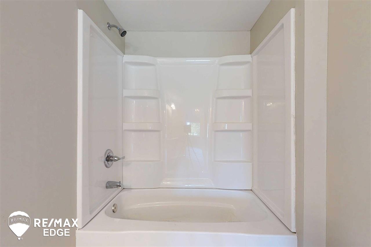 9498 Hubbard Road Davison, MI 48423 - Photo 22 of 63