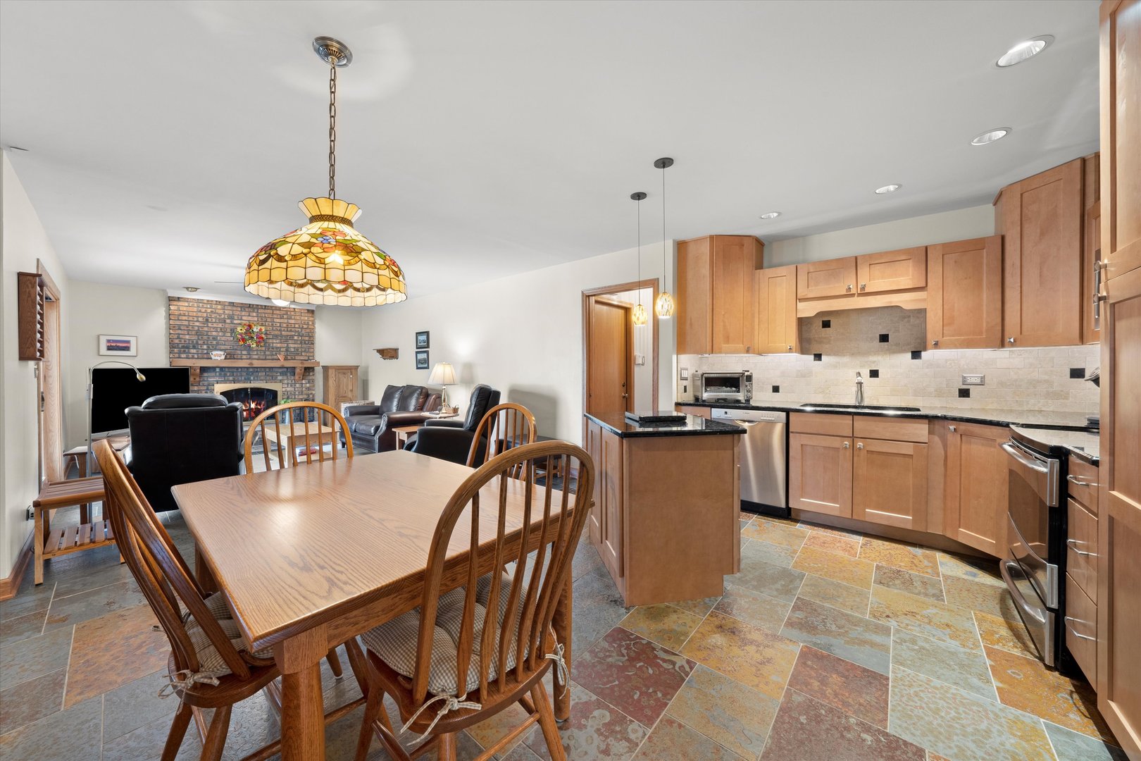 1148 East Bemes Road Crete, IL 60417 - Photo 9 of 23 Gallery Image 9