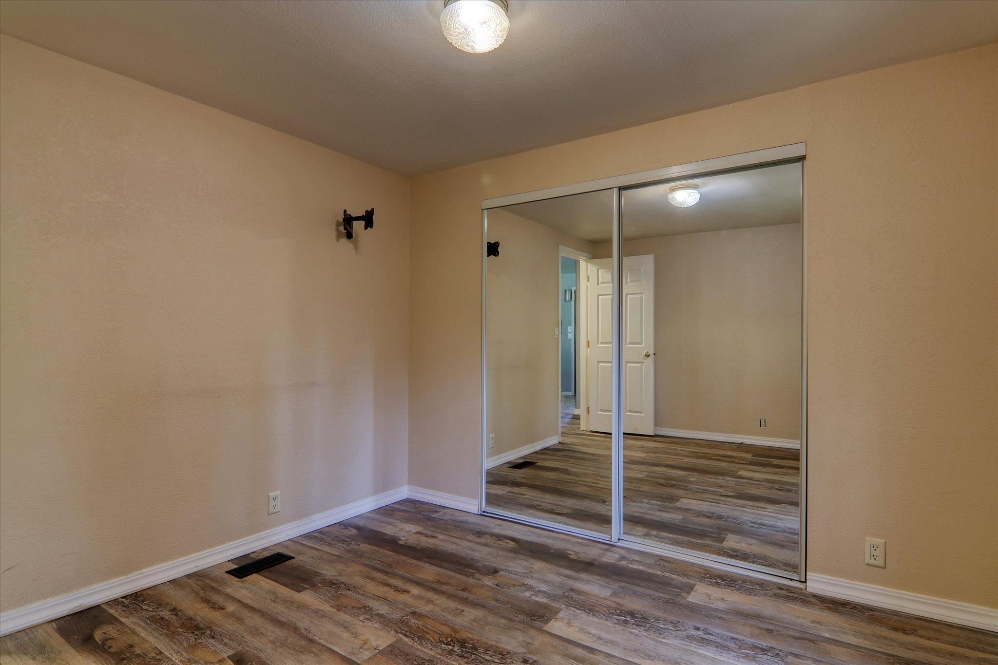 10010 South Sherman Road Spokane, WA 99224 - Photo 21 of 50