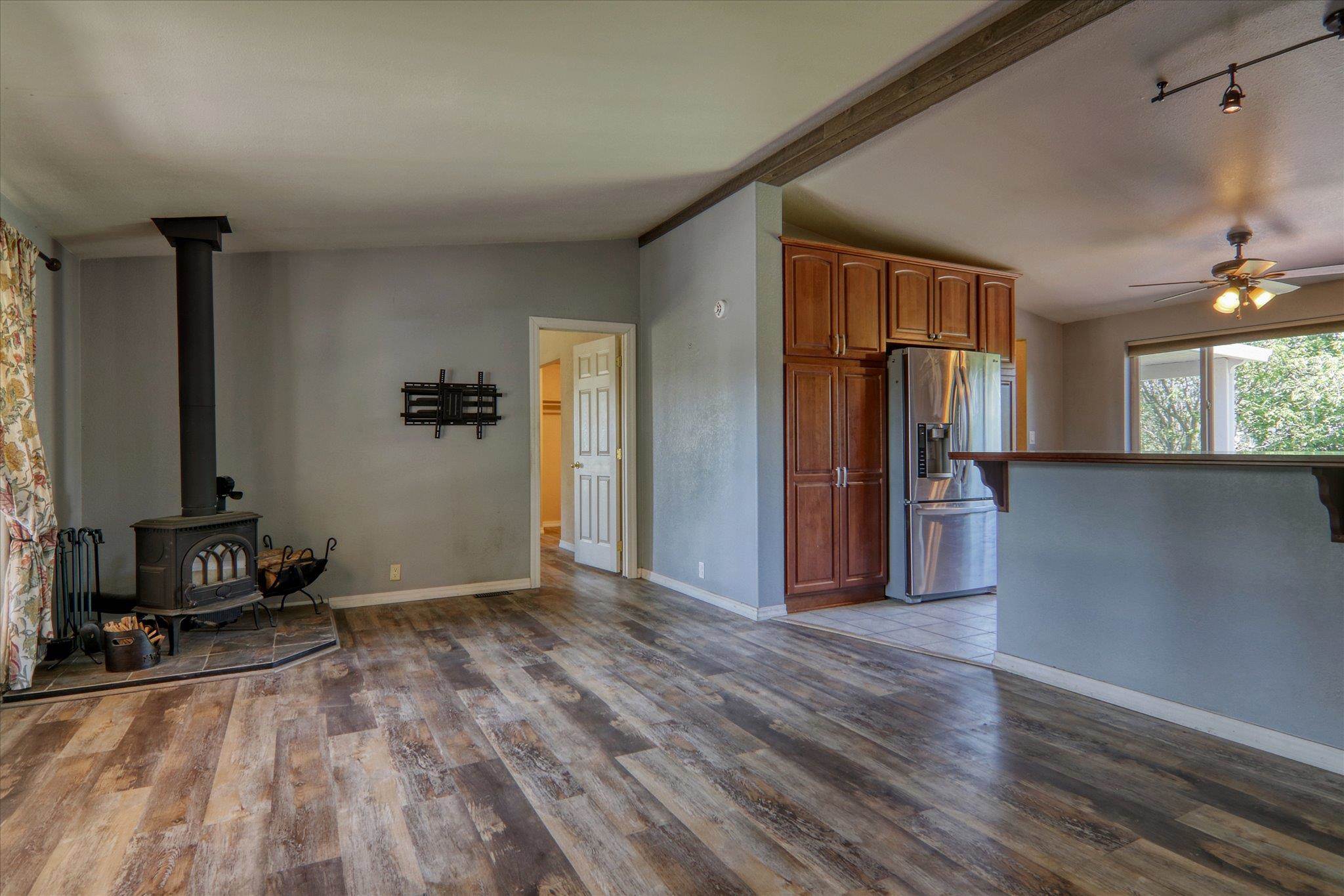 10010 South Sherman Road Spokane, WA 99224 - Photo 4 of 50