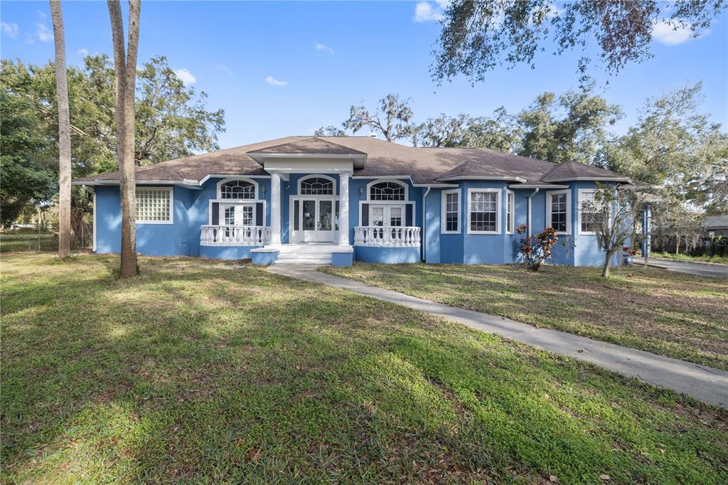 405 Chastain Road Seffner, FL 33584 - Photo 1 of 1 Front