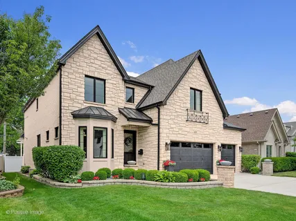 $2,099,900 | 400 Rex Boulevard, Elmhurst, IL 60126