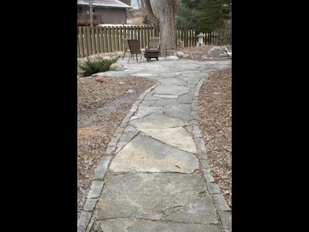 4910 Beacon Hill Road Minnetonka, MN 55345 - Photo 22 of 24 Gallery Image 22