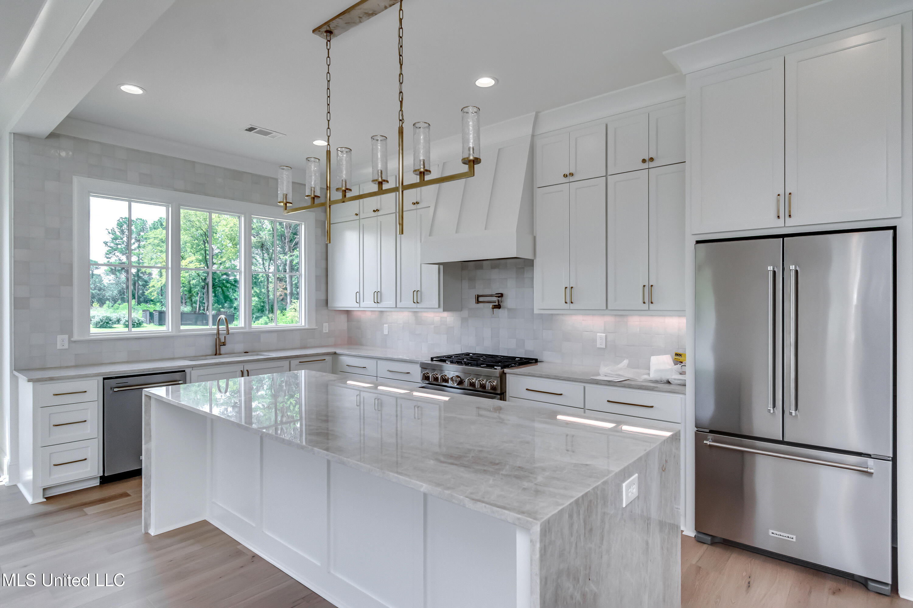 119 Commonwealth Drive Madison, MS 39110 - Photo 24 of 63 119 Commonwealth Dr-33