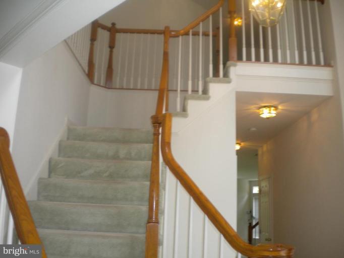 15515 Thompson Road Silver Spring, MD 20905 - Photo 6 of 24 Staircase